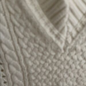 Cozy Knit J Crew Sweater Off-white Sweater